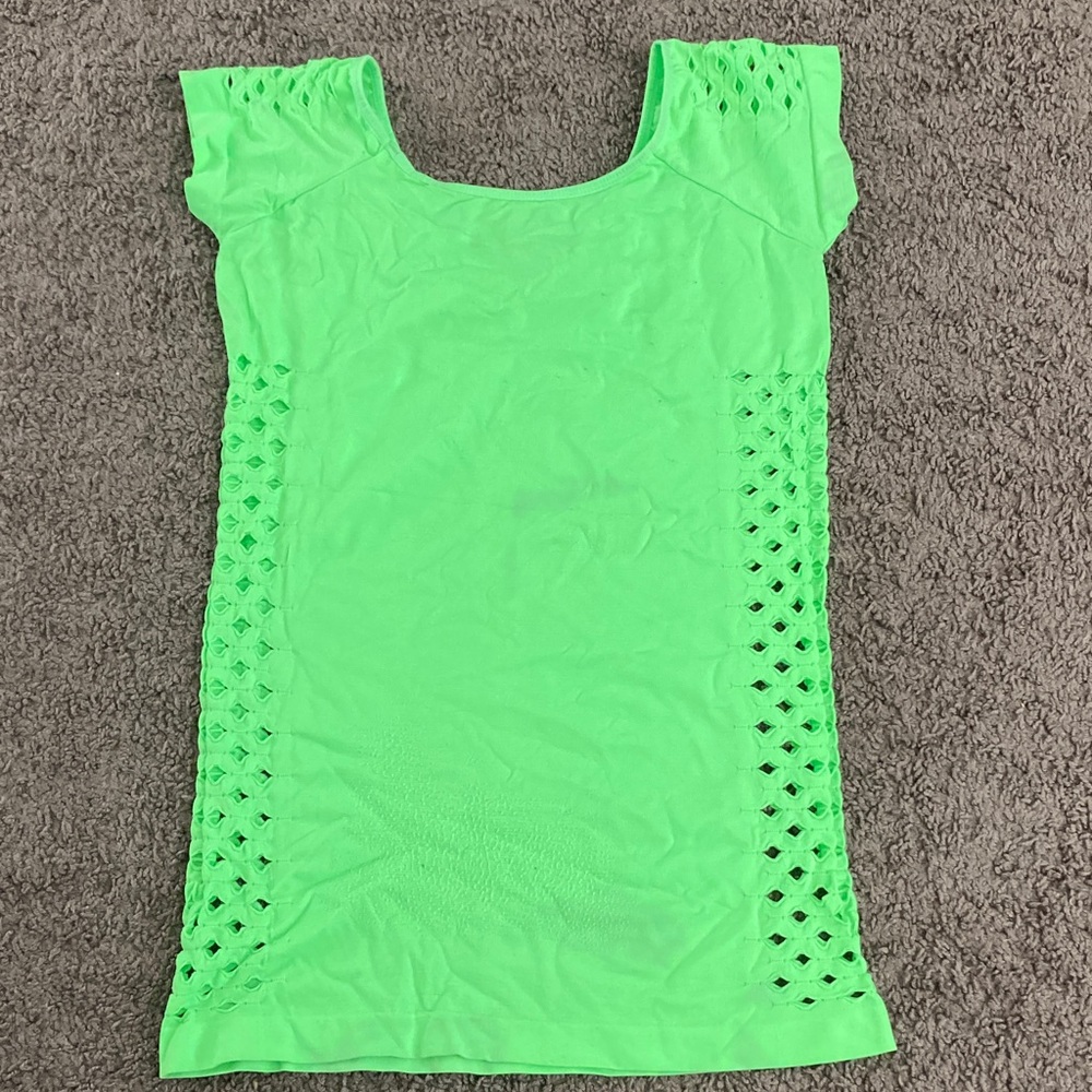 Touch Me Vibrant Neon Green Short Sleeve Top One Size - Picture 5 of 7